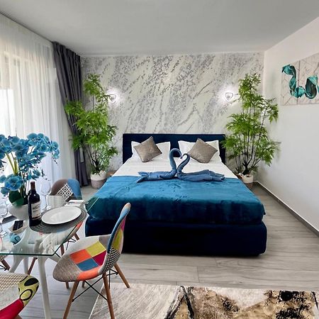 Cosmopolitan - Studio Pe Plaja Cu Vedere La Mare & Loc Parcare Gratis ナボダリ エクステリア 写真